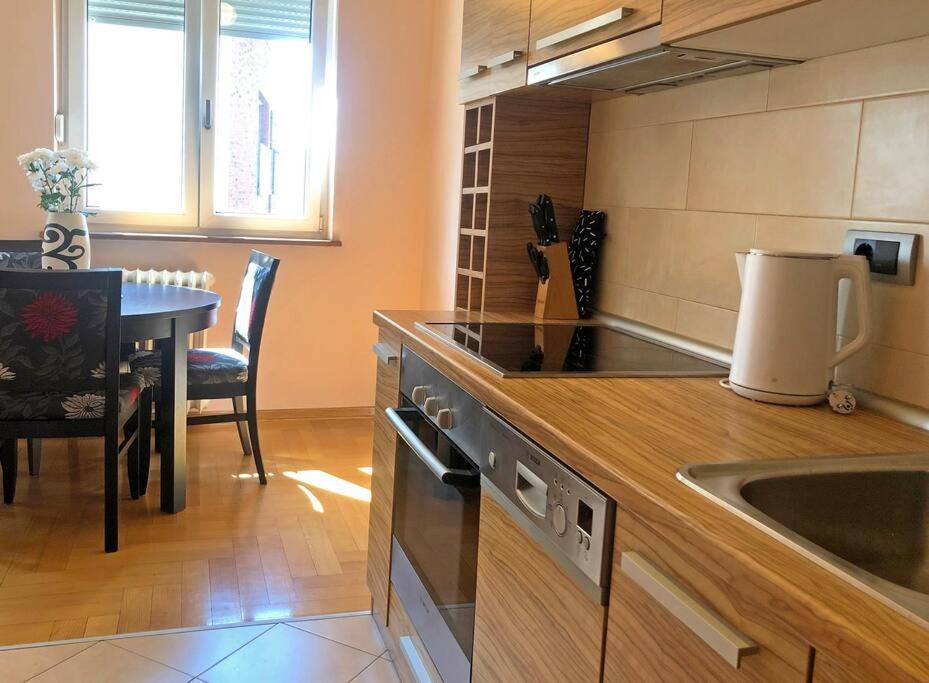 Quince Apartment-Free Parking-City Center Belgrád Kültér fotó